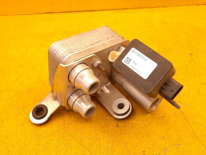 Mercedes-Benz C W206 klep warmtewisselaar A2068303005