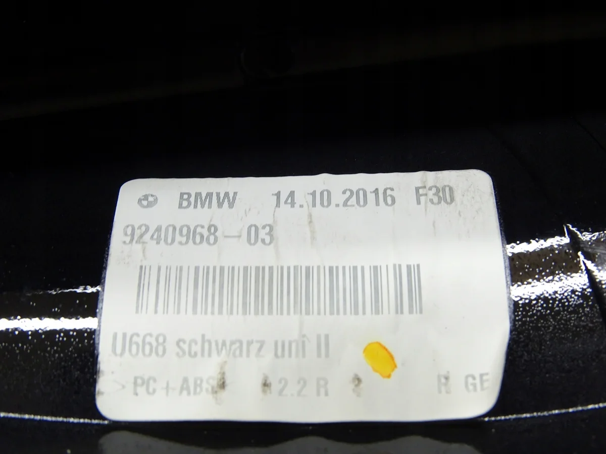 BMW F30 F31 Antennenabdeckung Haifisch Schwarz thumbnail 5