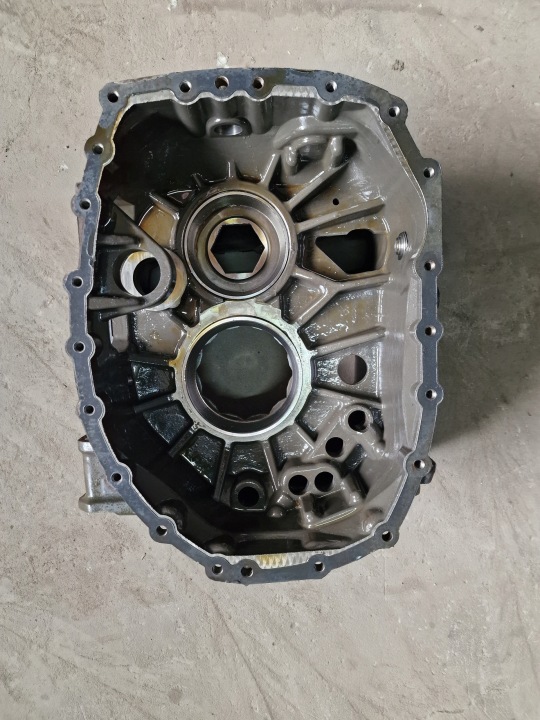 Vaihteiston keskikotelo GRS905 Scania R 2065654