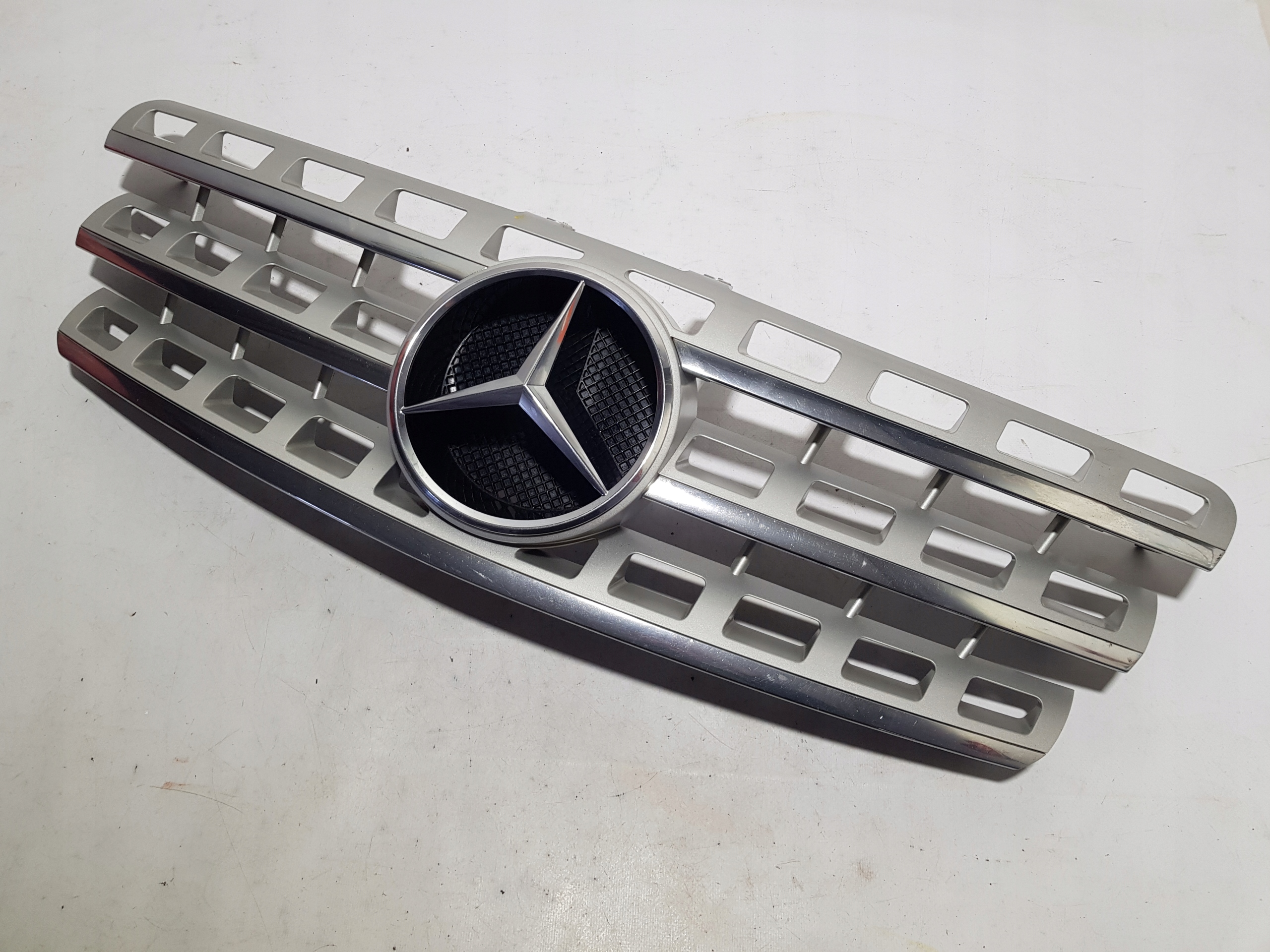 Calandre Mercedes ML W164 Lift A1648880923 image 2