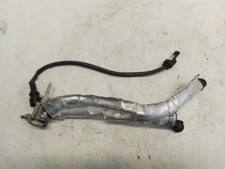 BMW U06 220d AdBlue-Injektor 8471352-02