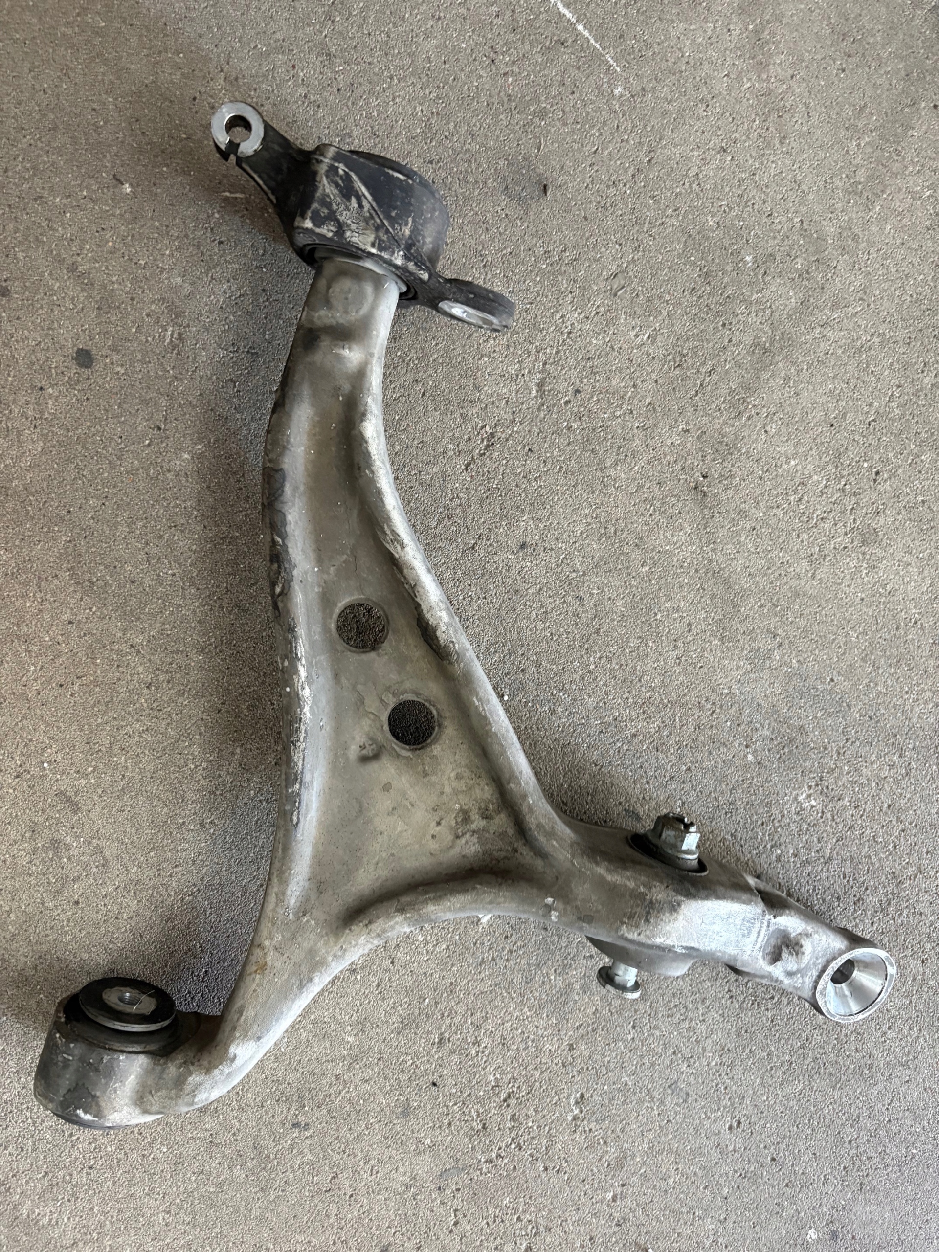 Mercedes ML W166 3.0d front right lower arm 16603 image 3