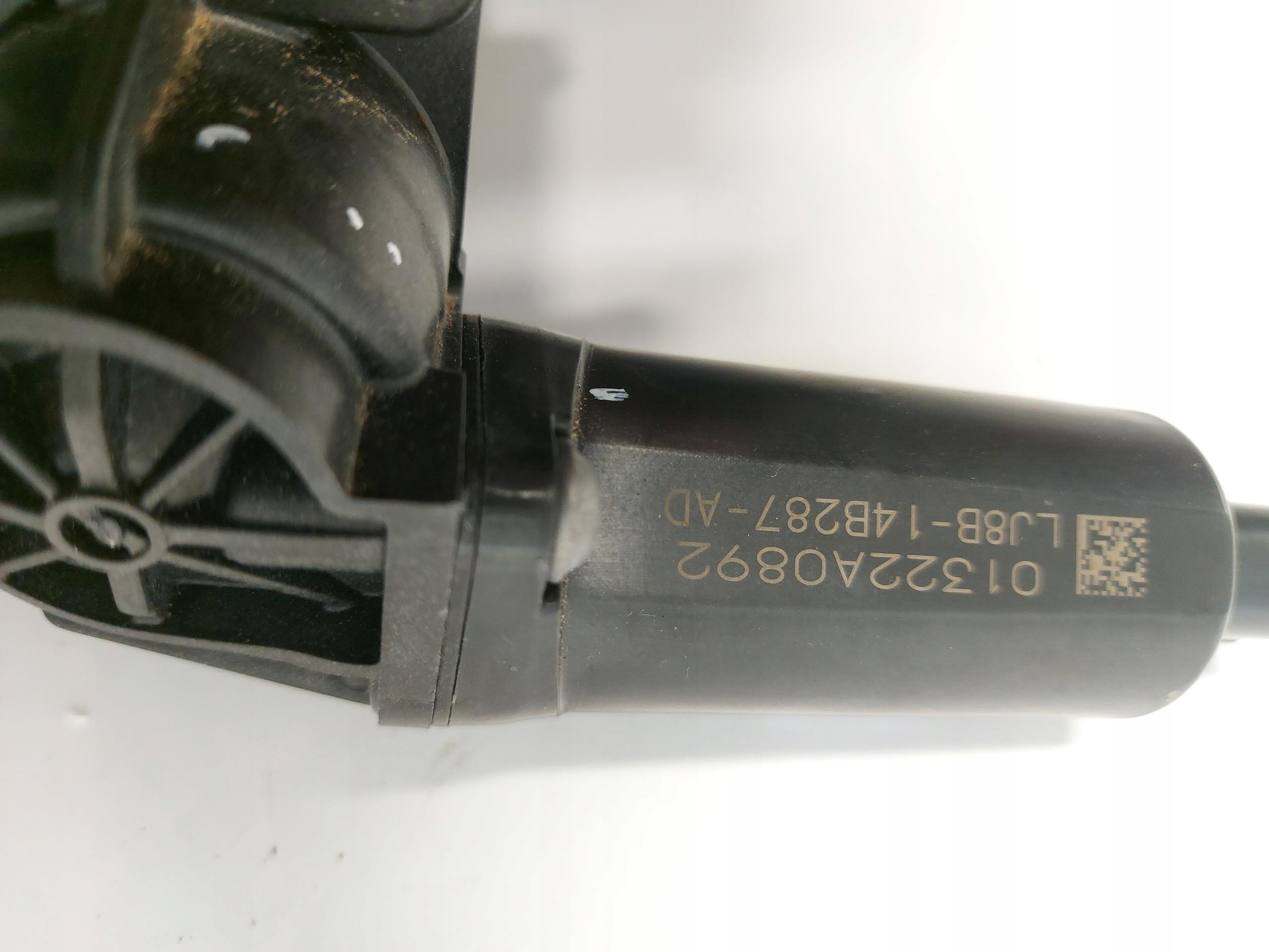 Ford Mach-E Ovipuun voimanlähde Oikea image 3