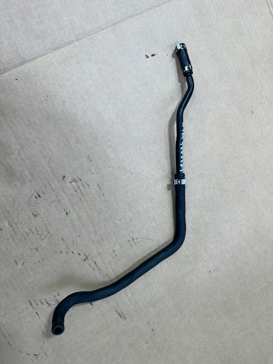 Ölleitung, Ölschlauch Mercedes ML W164 6.3 AMG OM156