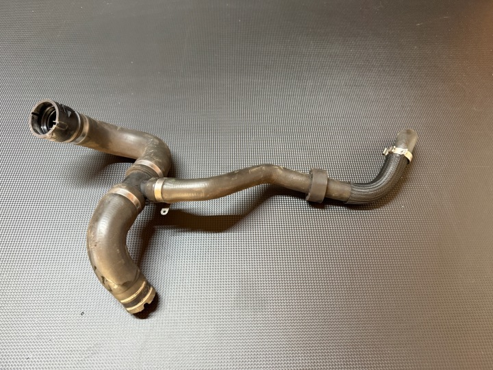 Coolant hose pipe Fiat 500 Abarth 1.4 51819183