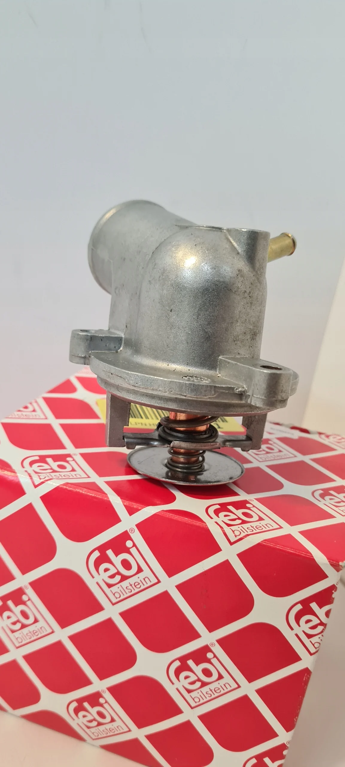 Termostato Febi Bilstein 36462 Usado image 4