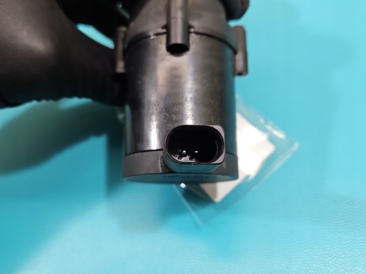 Wasserpumpe Audi A3 8P 1.4 TFSI 1K0965561F image 6