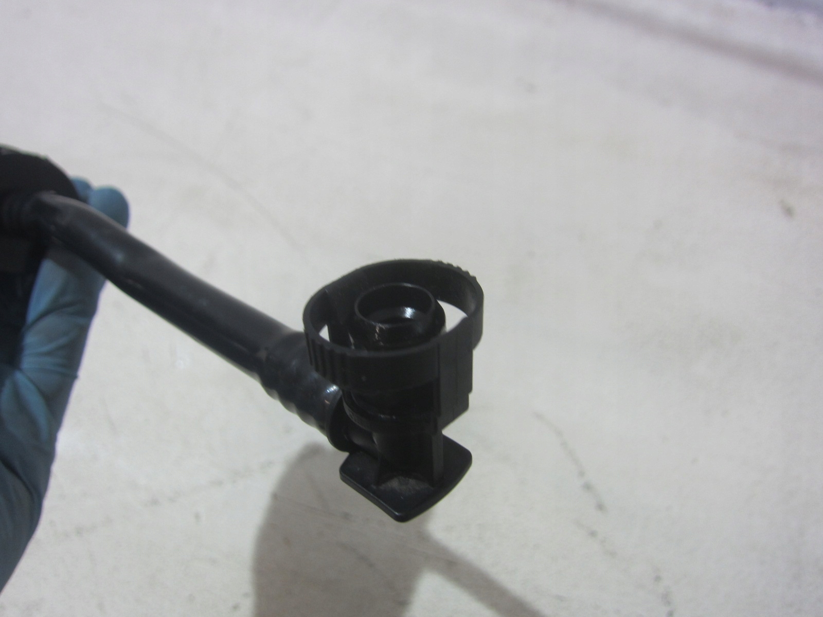 BMW X3 F25 F07 F10 F12 N55 Tankentlüftungsventil 13907636157 7636157 image 5