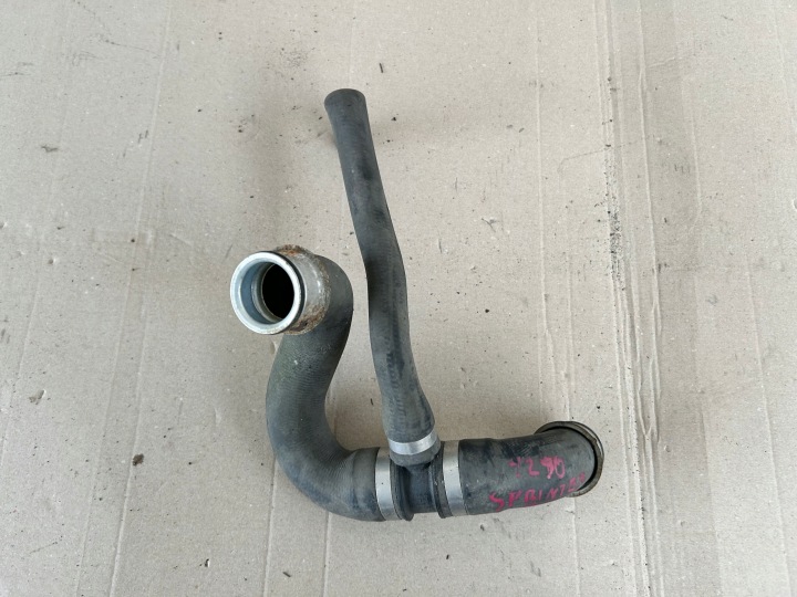 Mercedes Sprinter 906 651 water hose radiator ORIG A9065013082