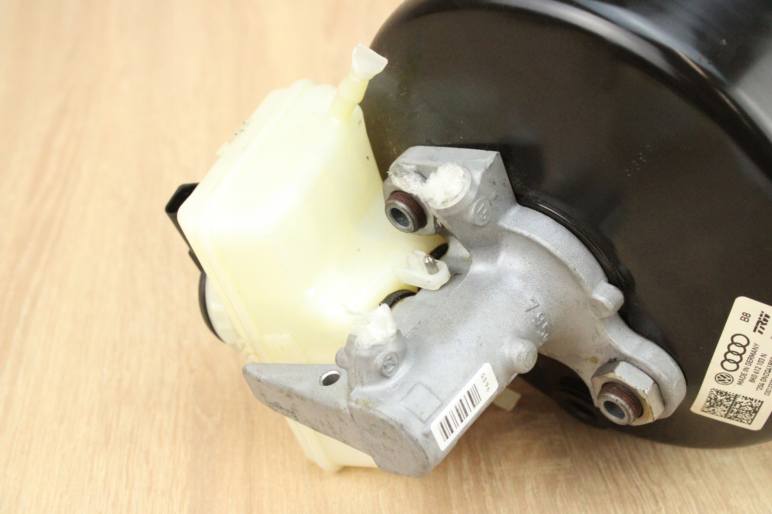 Servofrein Audi A5 8T 8K0612103N image 4