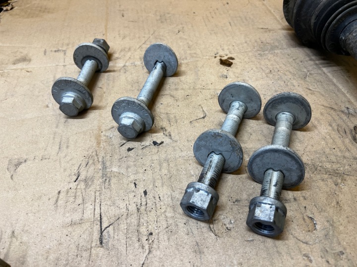 4 X Spindelstag M16X140 FORD BRONCO 21-