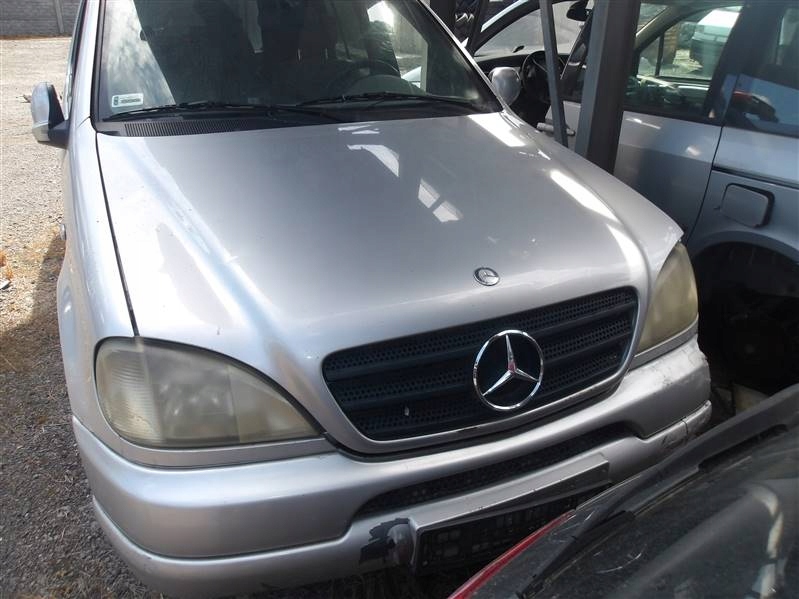 Capô Mercedes W163 ML image 2