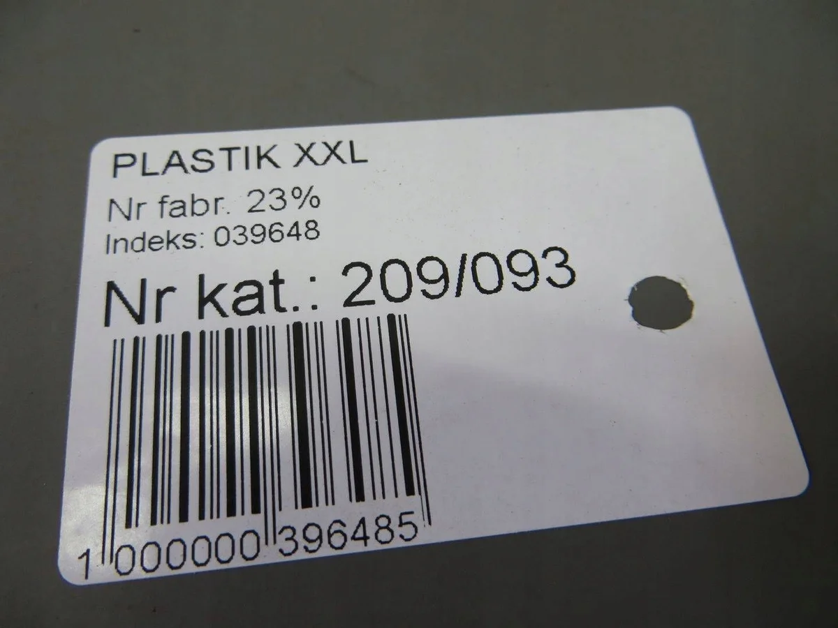 Renault Trafic Vivaro II verhoilu oikea takaosa 8200053235 image 4