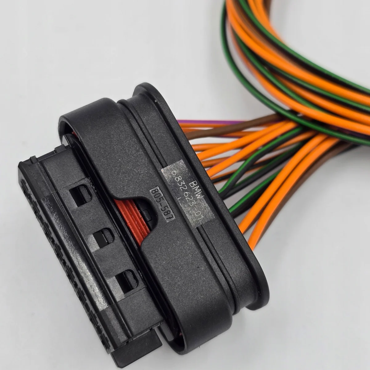 Radarliitin puskuriin ACC Kaistanvaihto 16PIN