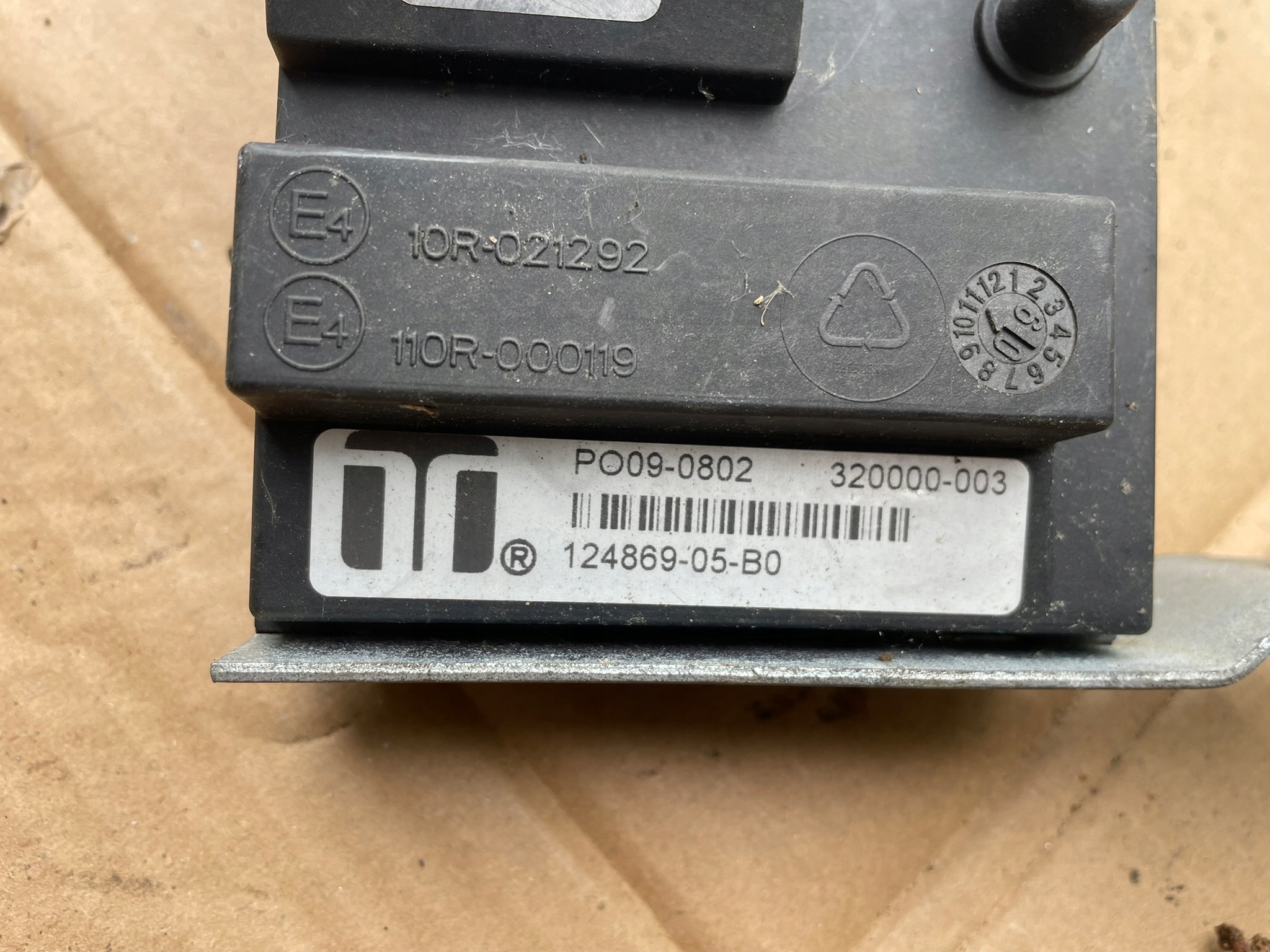 SGI disconnecting block 320000-003