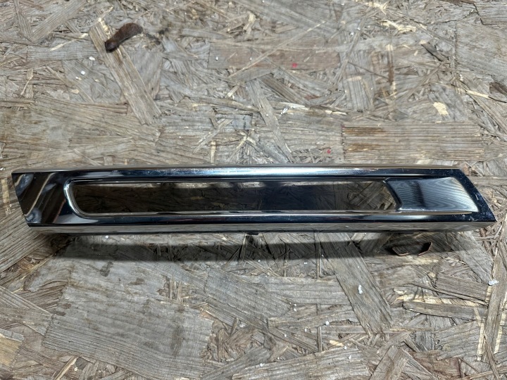 Cornice cromata griglia paraurti sinistra MERCEDES GL W166 A1668850774