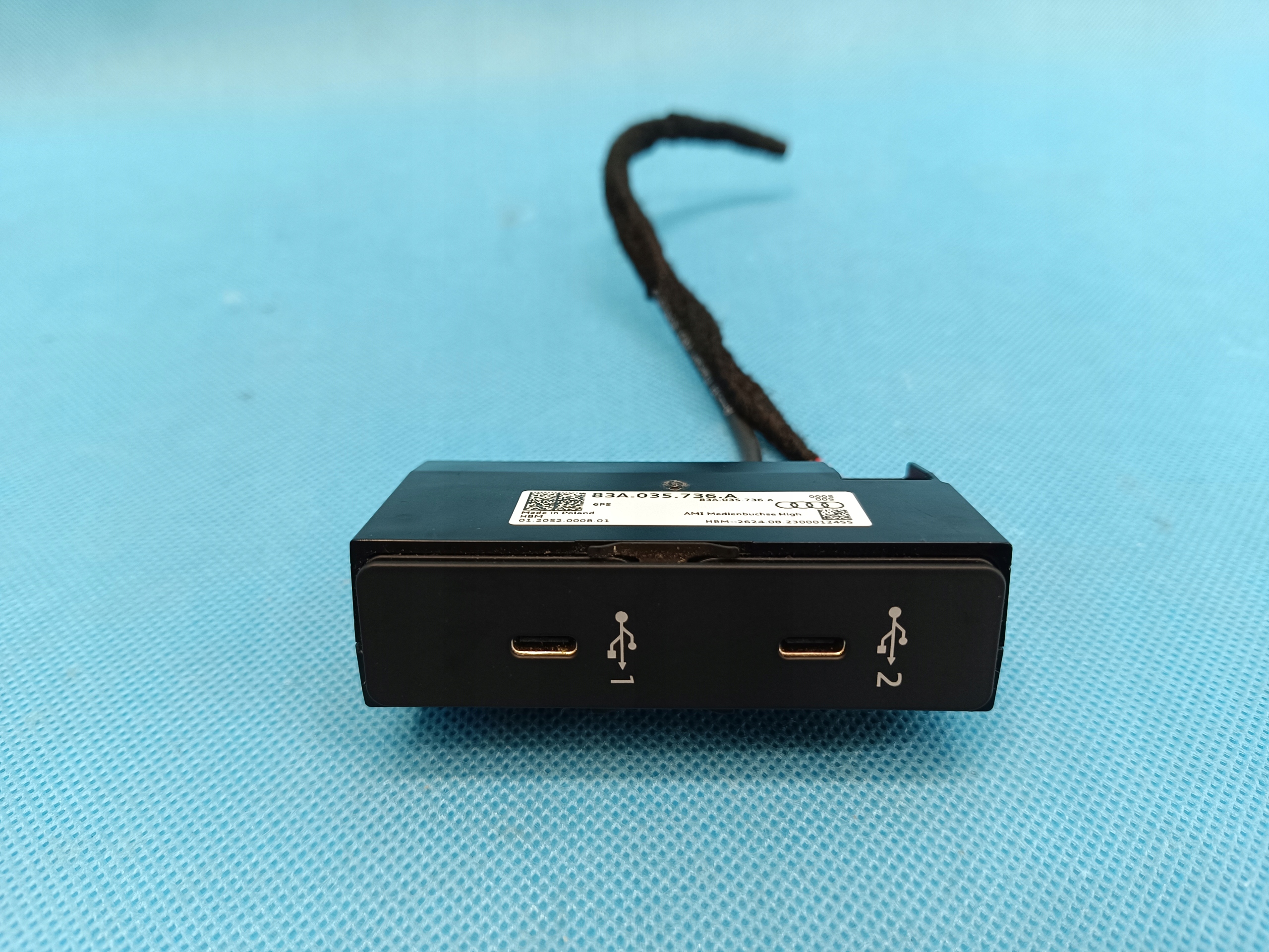 AUDI Q3 II 83A F3 SPORTBACK ENCHUFE PUERTO USB 22r image 2