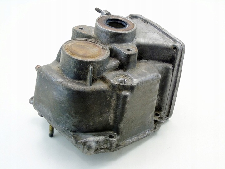 Vaihteiston kansi FSO Polonez 357438 AK132