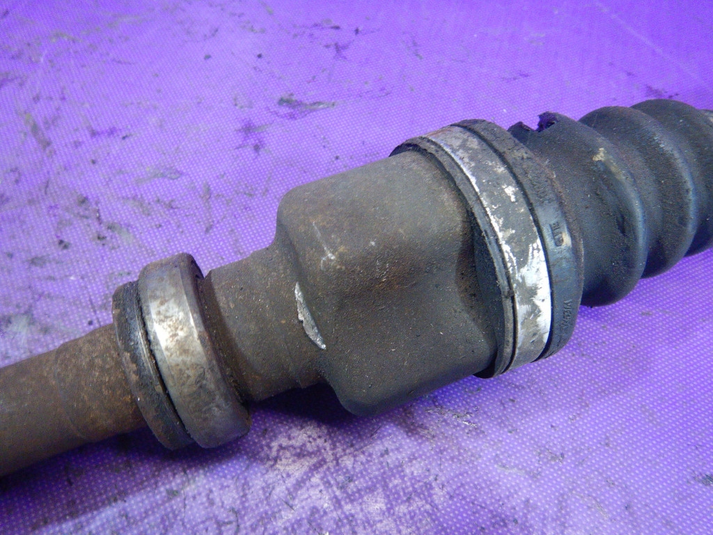 PEUGEOT 206 02-09 1.4 HDI Halbachse rechts geteilt ABS 9638753180 image 4