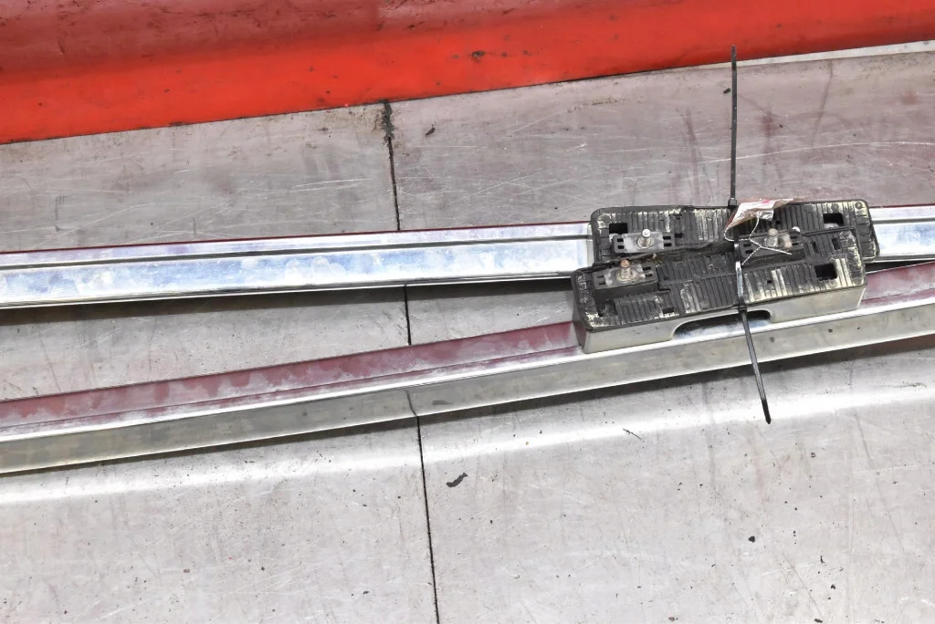 Dachreling Mercedes GL X164 A1648900293 image 10
