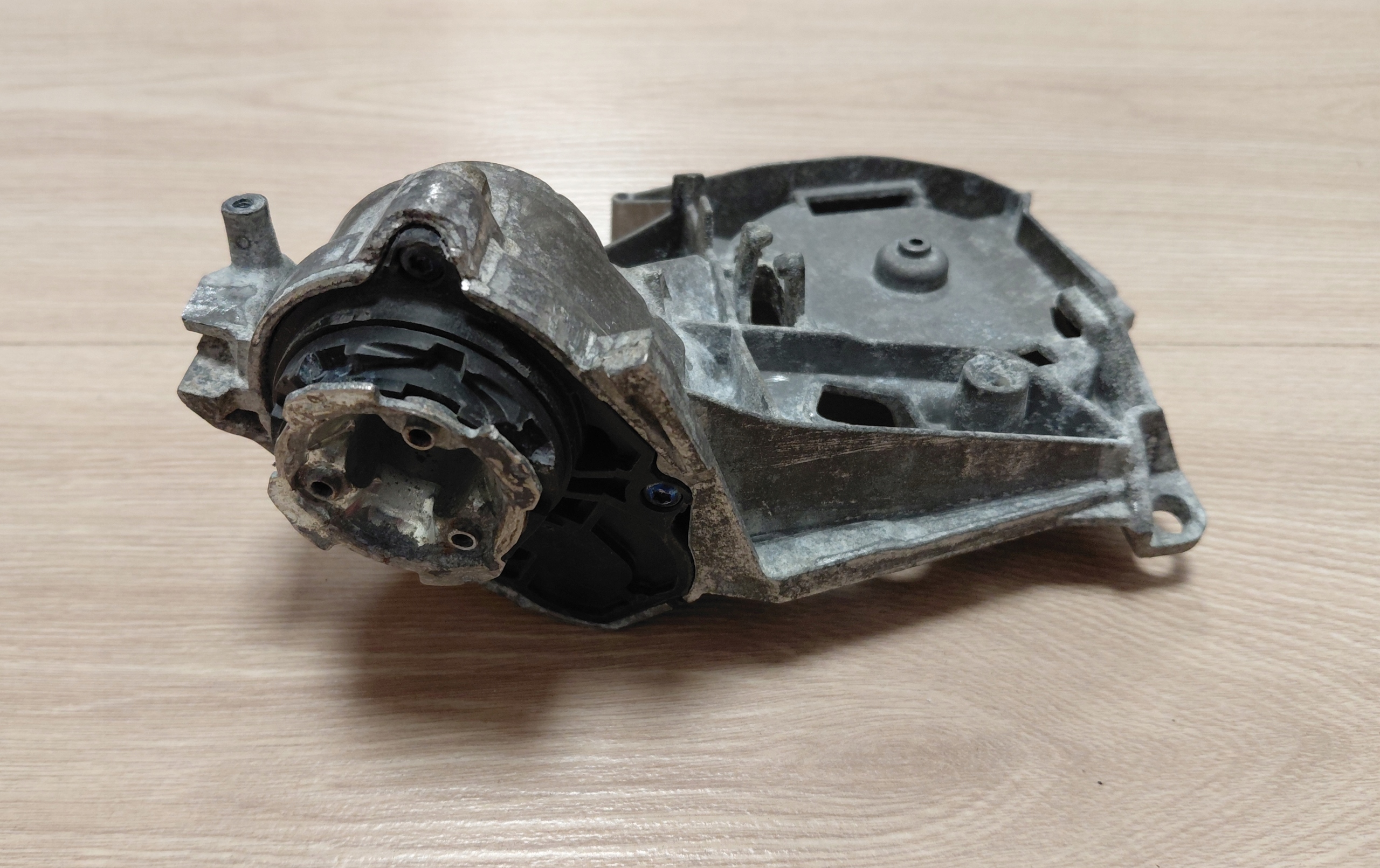 BMW F20 F22 F30 F32 F34 F36 Spiegelklappmotor links OE image 6