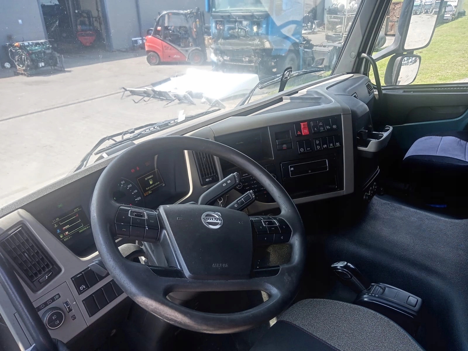 Cabina Volvo FM4 Globetrotter 2017 Euro 6 image 7