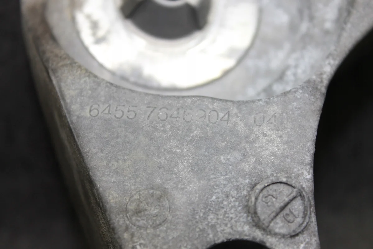 Suporte Compressor Ar Condicionado BMW 7646904 image 3