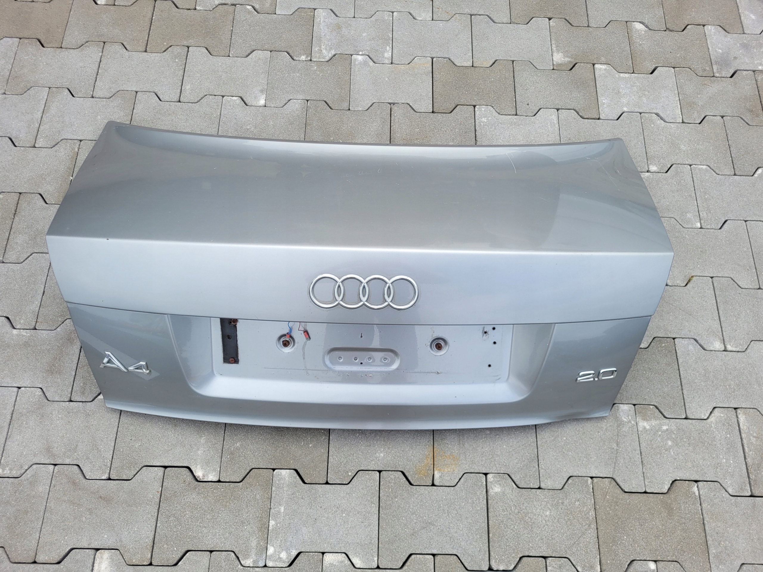 AUDI A4 B6 00-06 SEDAN COFFRE ARRIÈRE image 2