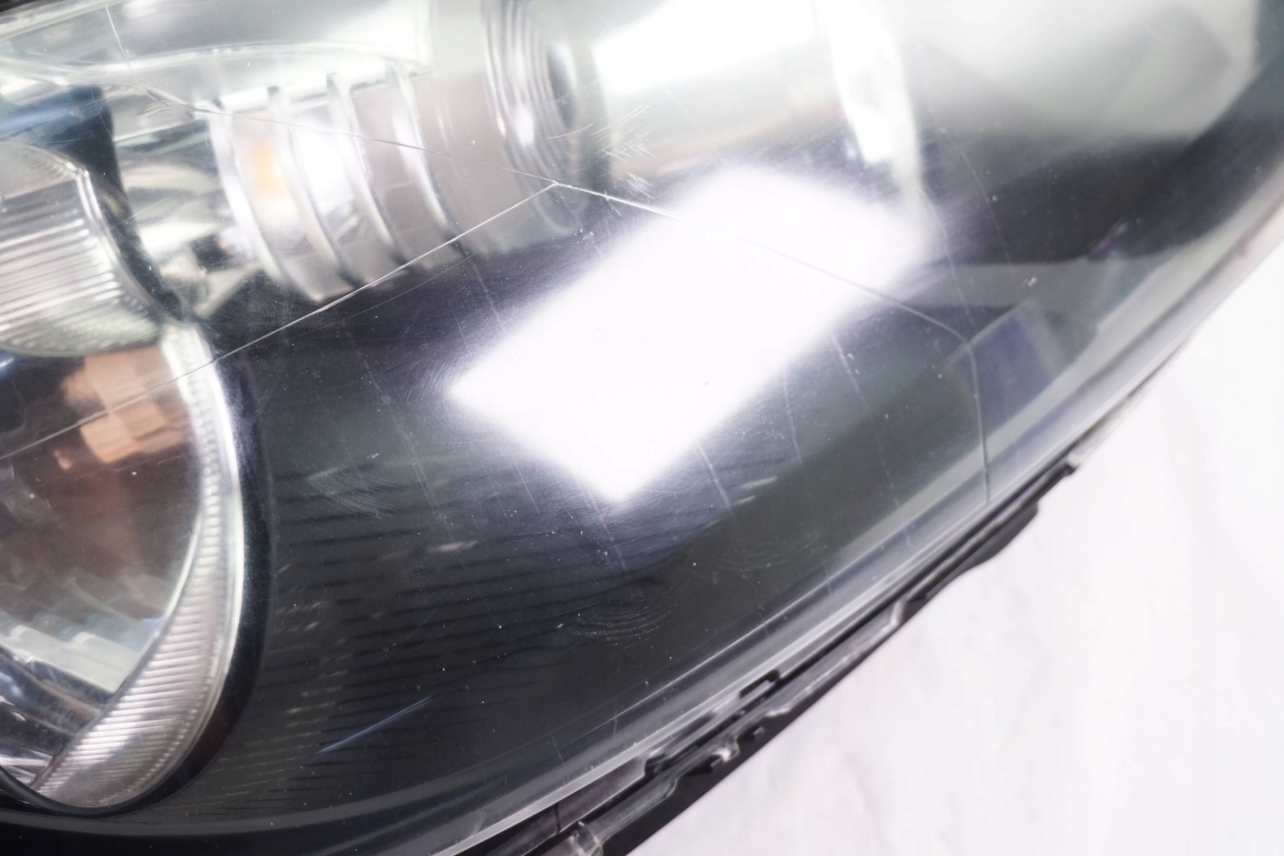 Front Right Headlight VW Golf VI 5K1941006M image 9