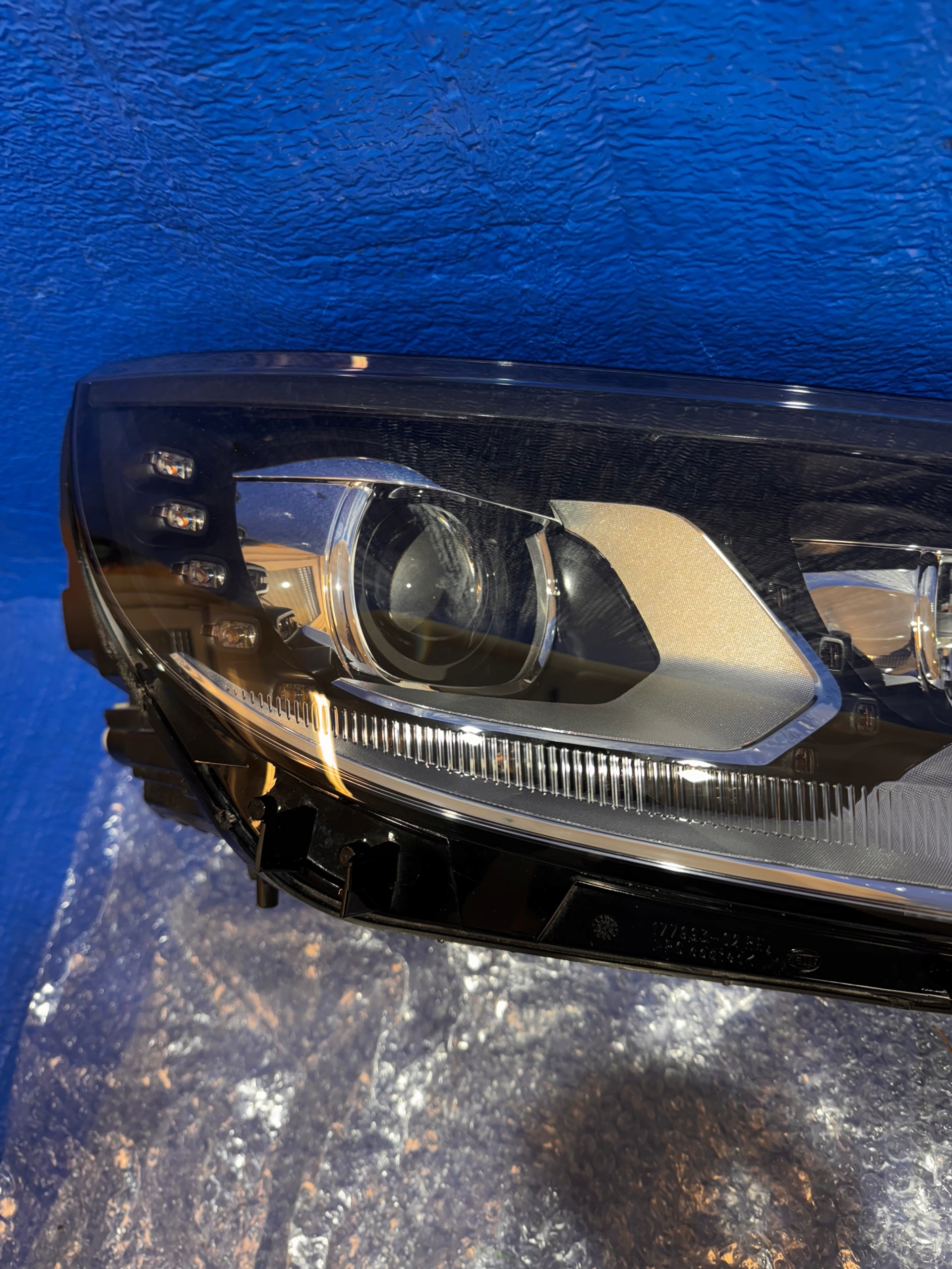 Lampa rechts VW Tiguan I LIFT 5N BI XENON LED 5N1941754 image 3