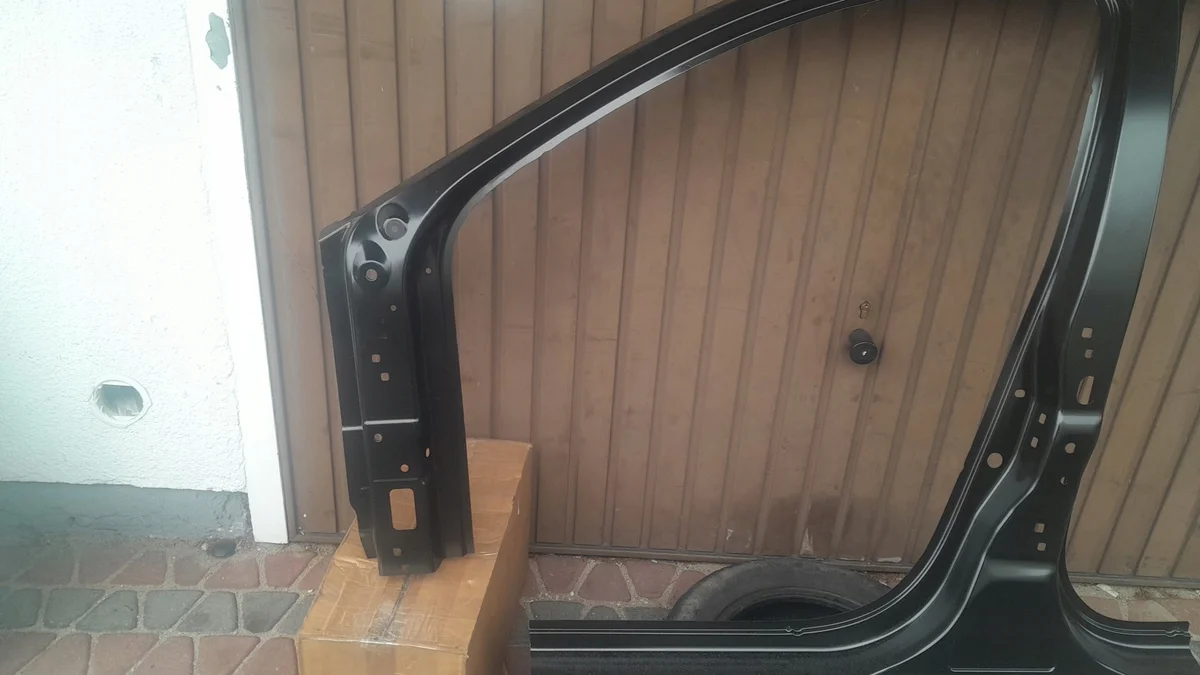 Próg lewy Dacia Duster II 2 677gshsjcsmmdsfdd image 3