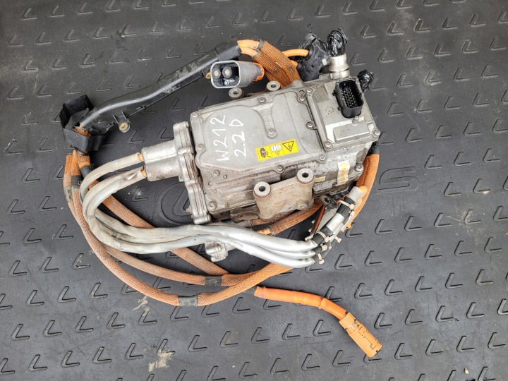 Inverter 2.2 CDI Mercedes E W212 E300 Hybrid