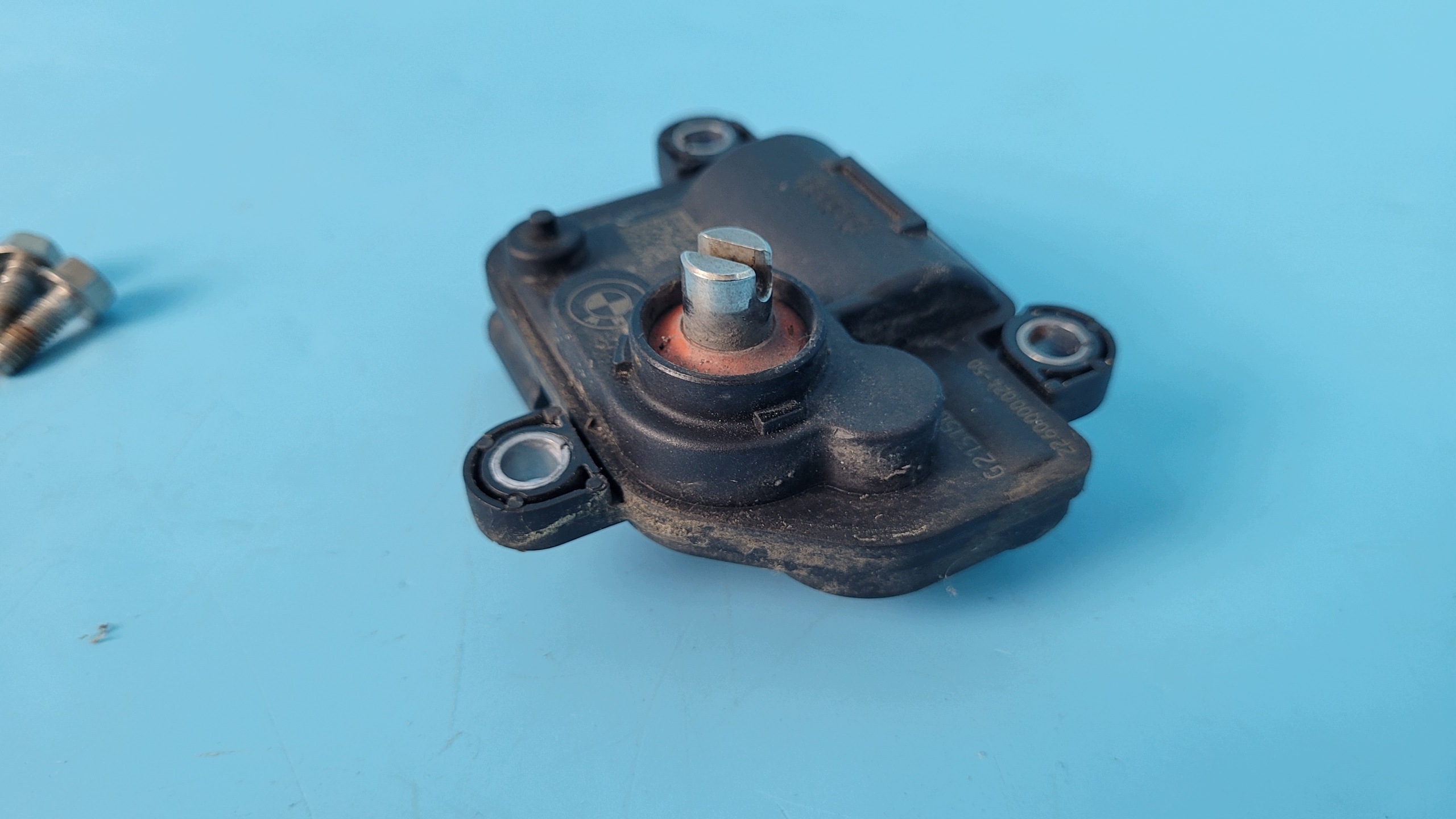 BMW 3 G20 G21 4 G22 G23 Motor de trampilla de escape activo 5A607B5 image 5
