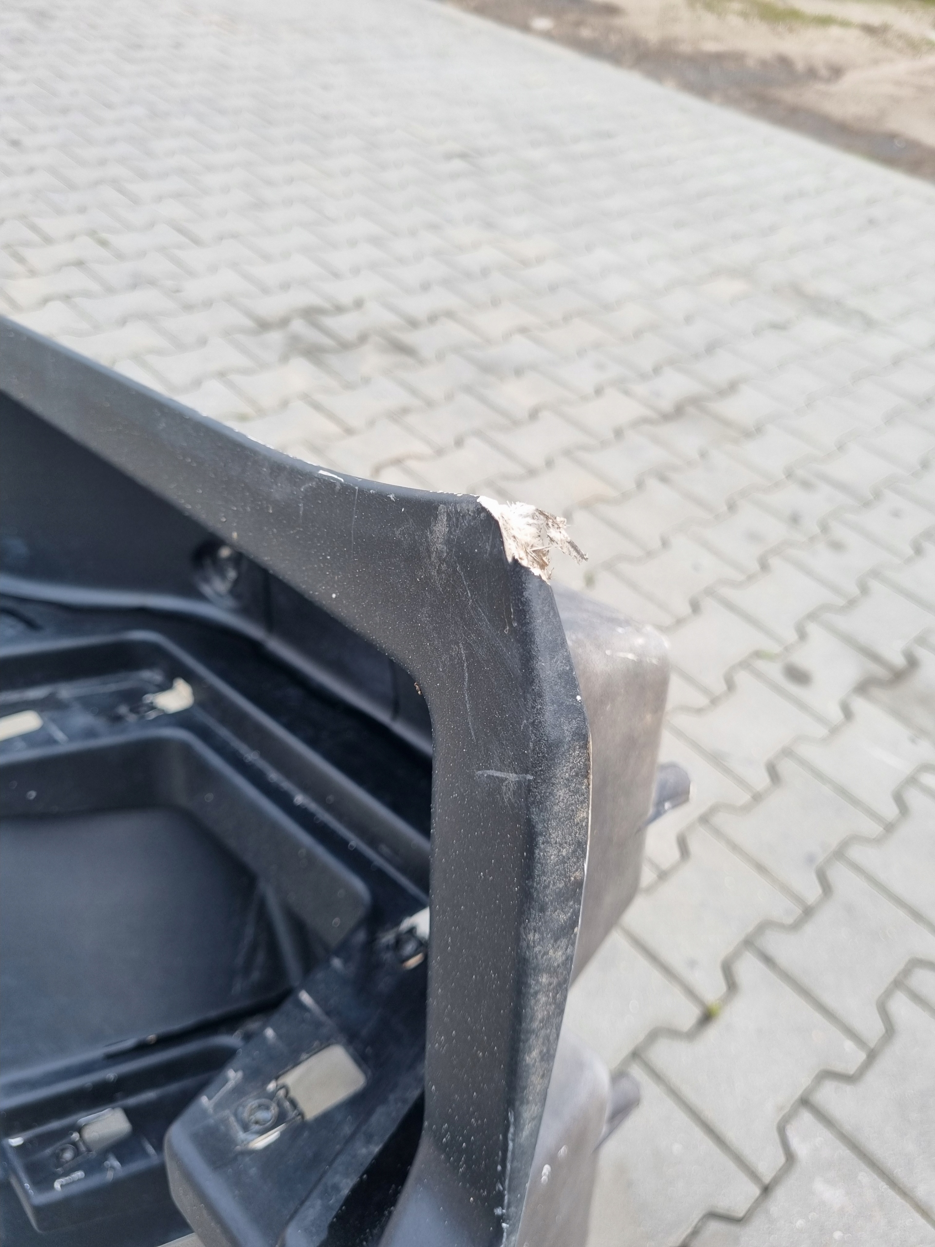 Upper Step Right Renault Gama T Range High 82575893 PRAWY image 4