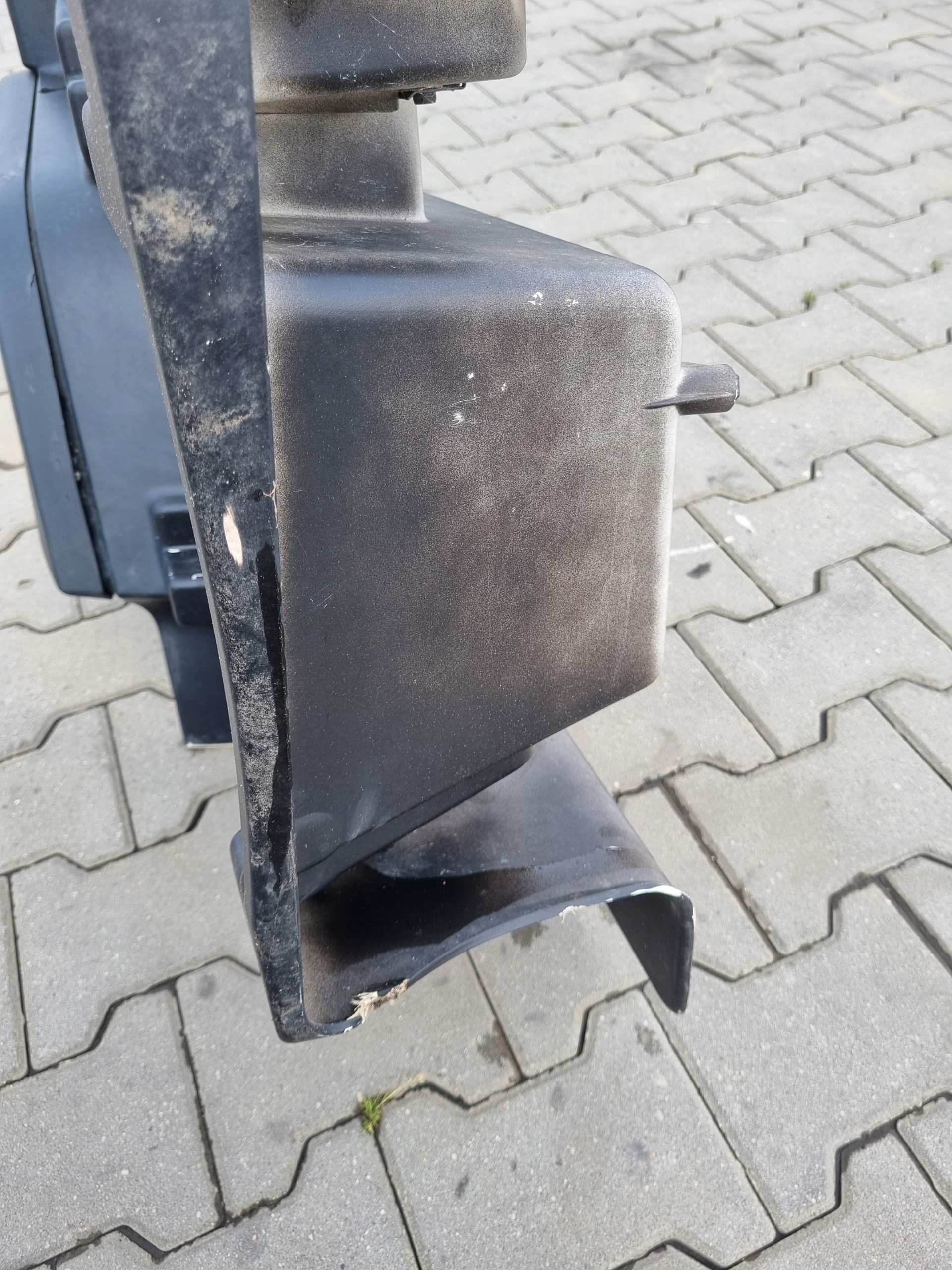 Upper Step Right Renault Gama T Range High 82575893 PRAWY image 5