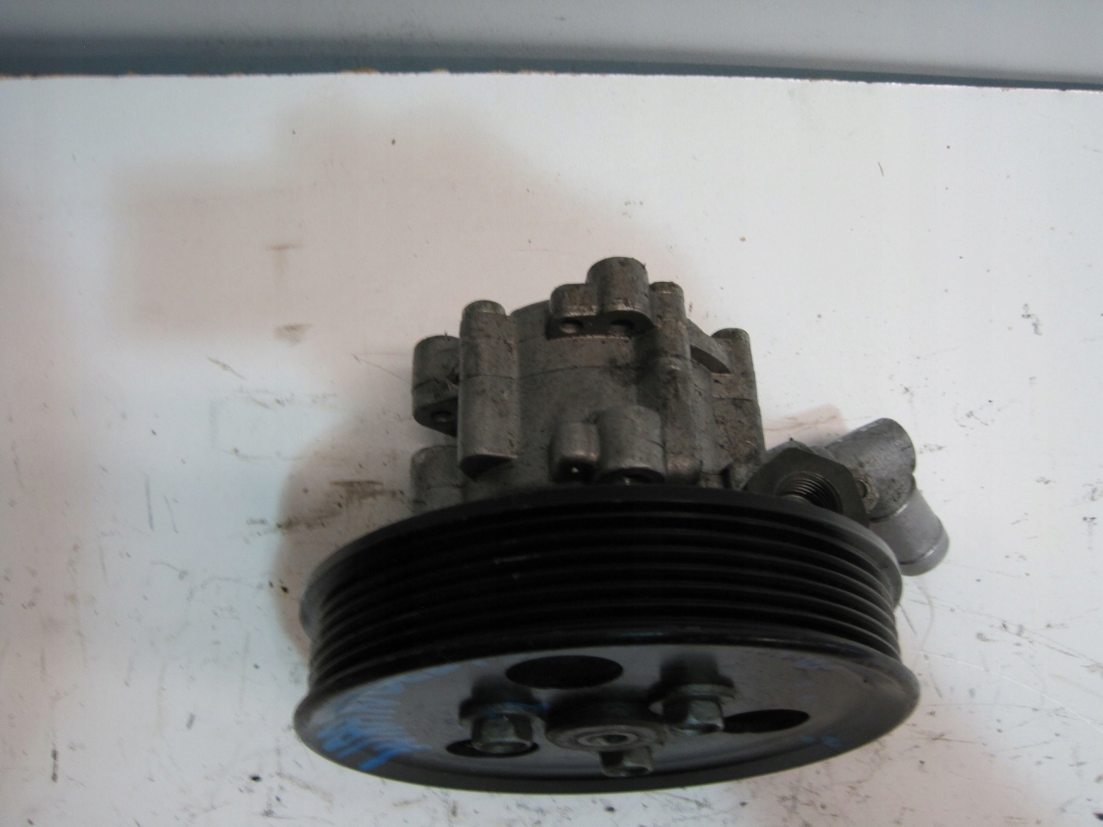 Pompe assistance JEEP WRANGLER 2,8 CRD 52060171AE image 2