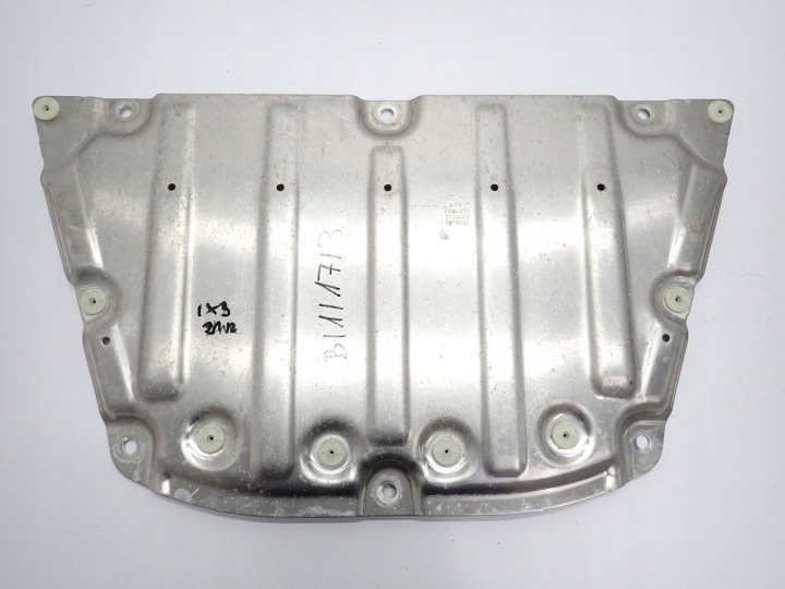 Alustan suojalevy alkuperäinen 68880088 BMW X3 G01 IX3 21R