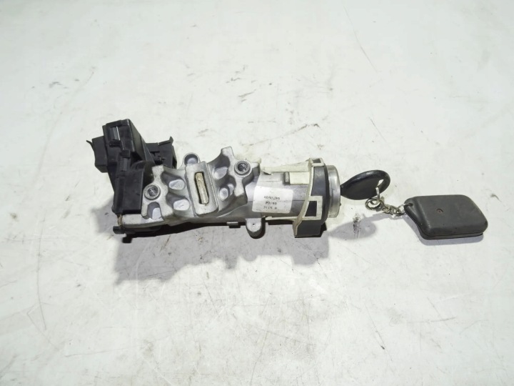 Contactslot CHRYSLER VOYAGER / GRAND VOYAGER III (GS) 4690199 3.0L benzine