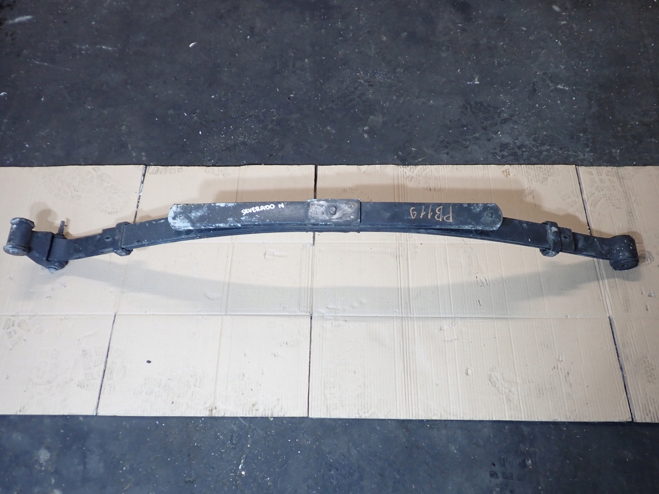 Hinterfeder Hinten Kpl. Chevrolet Silverado GMC Sierra 4x4 2019 2022 image 2