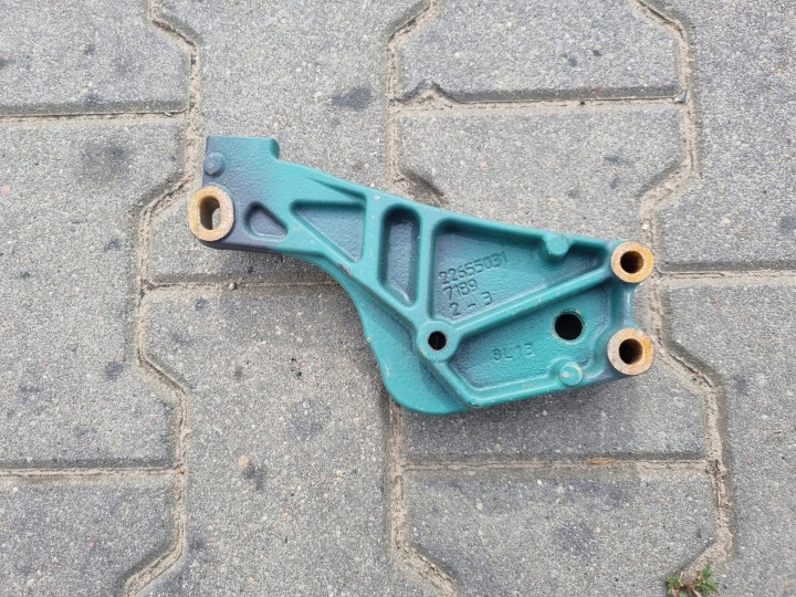 Soporte fijación rodillo tensor Renault Gama Range T Volvo FM 4 FH 4 FMX