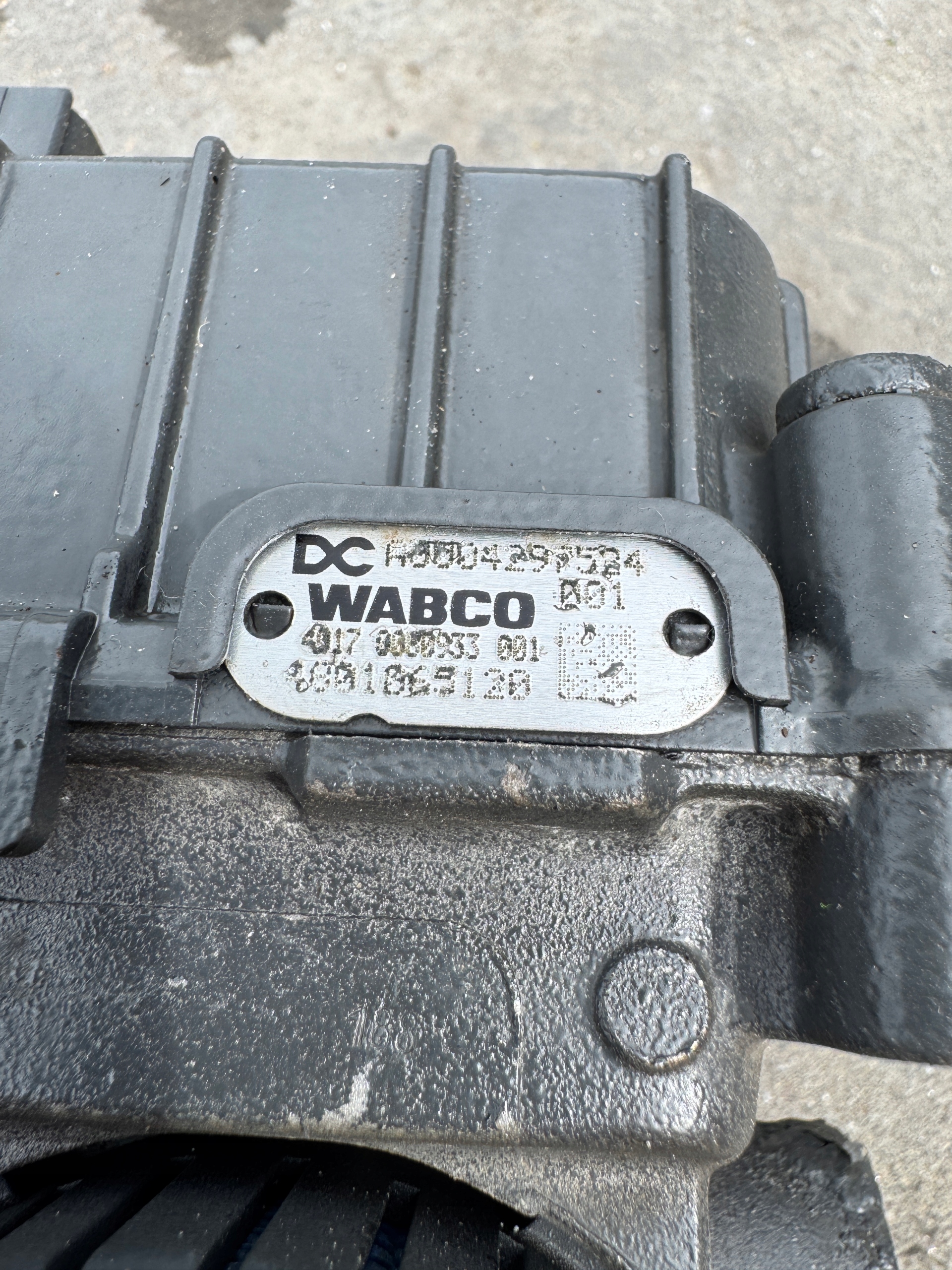 EBS-modulatorventil Mercedes Actros MP4 Arocs Antos Atego A0004297524 image 4