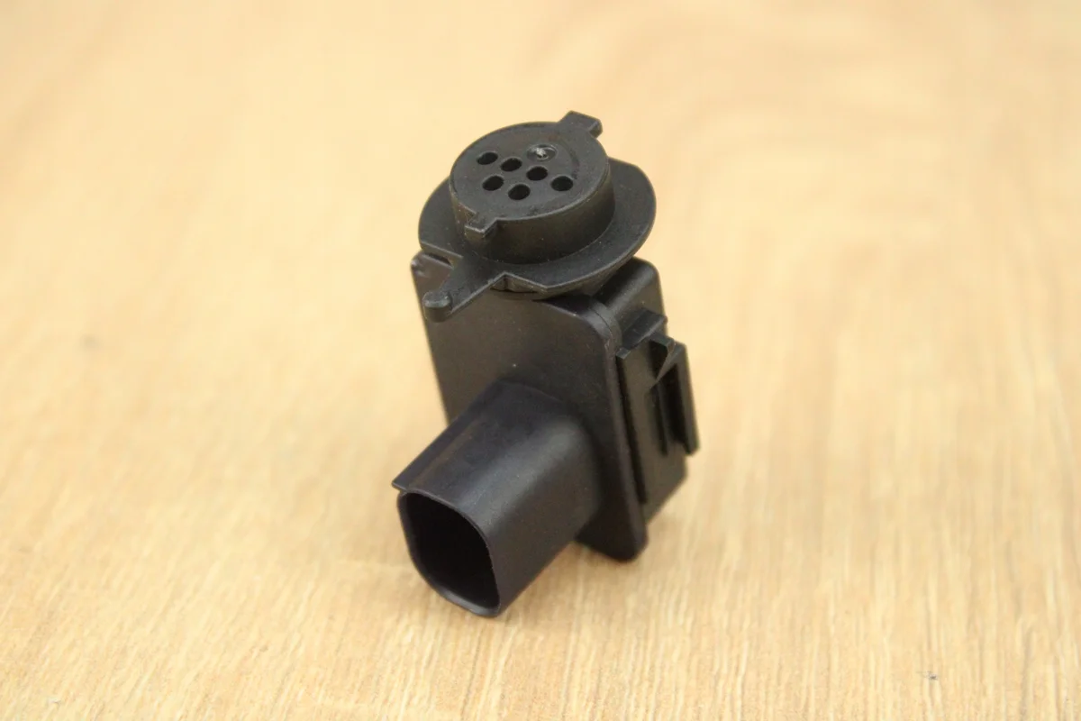 BMW 4 G22 G26 G30 Air Quality Sensor 5A3F250