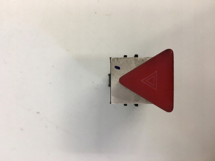 VW PASSAT B6 HAZARD SWITCH BUTTON 3C0953509A