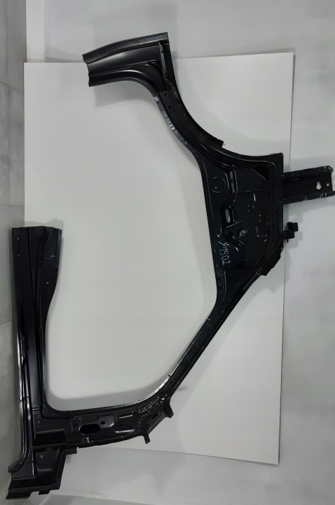 RENAULT MASTER III 10-24 etupilarin verhoilu 762180013RC
