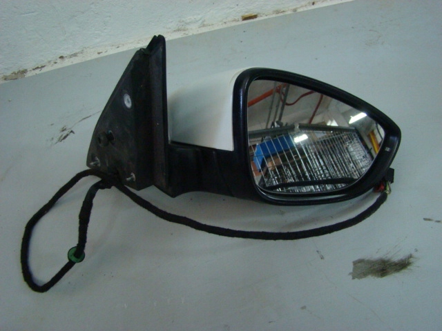 Oikea peili VW Jetta LD7X VI 5C7857508AP 9PIN EL, taitettava