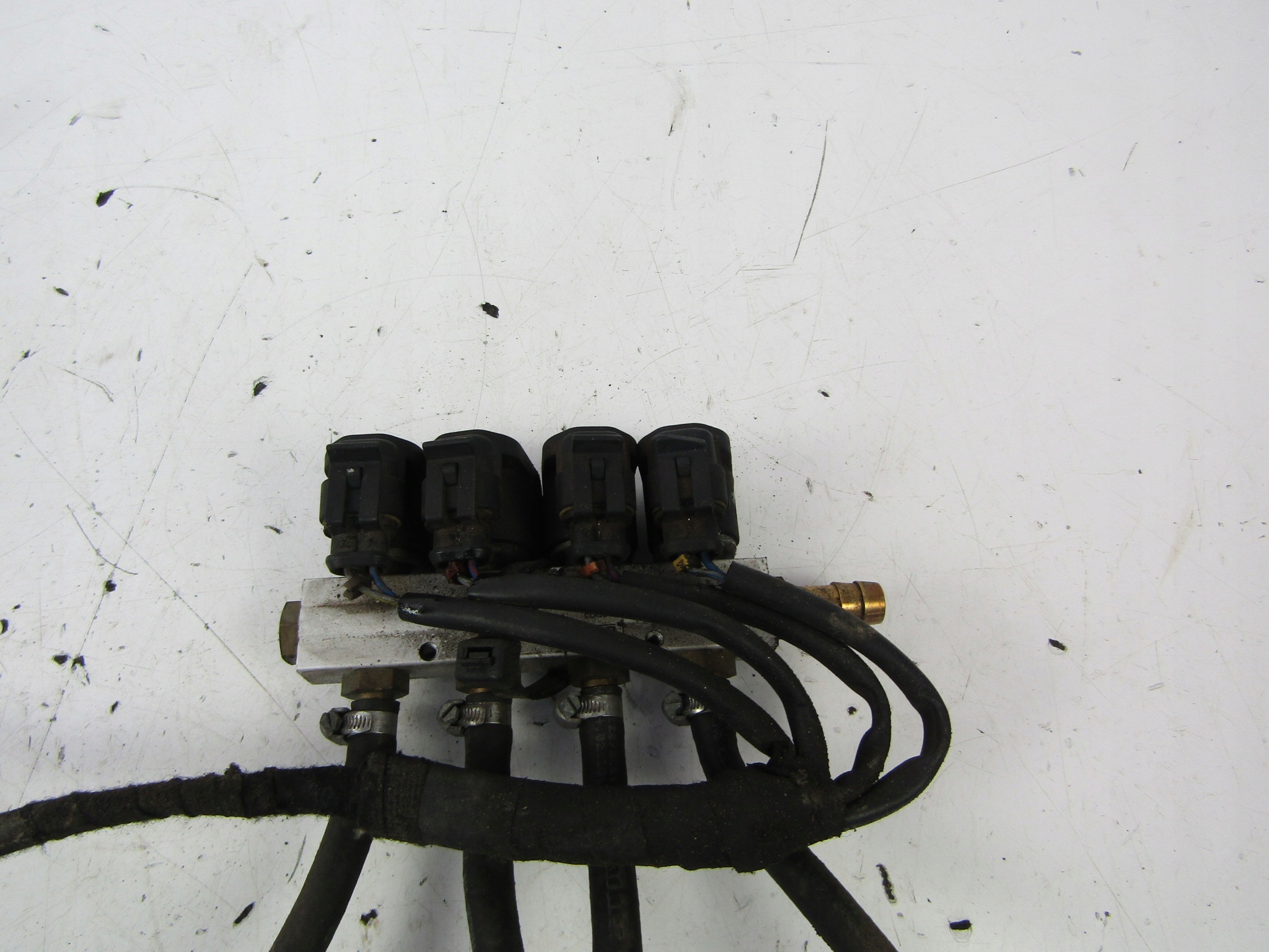 AUDI A4 B5 Multisoupape LPG AK-6-80741 image 4