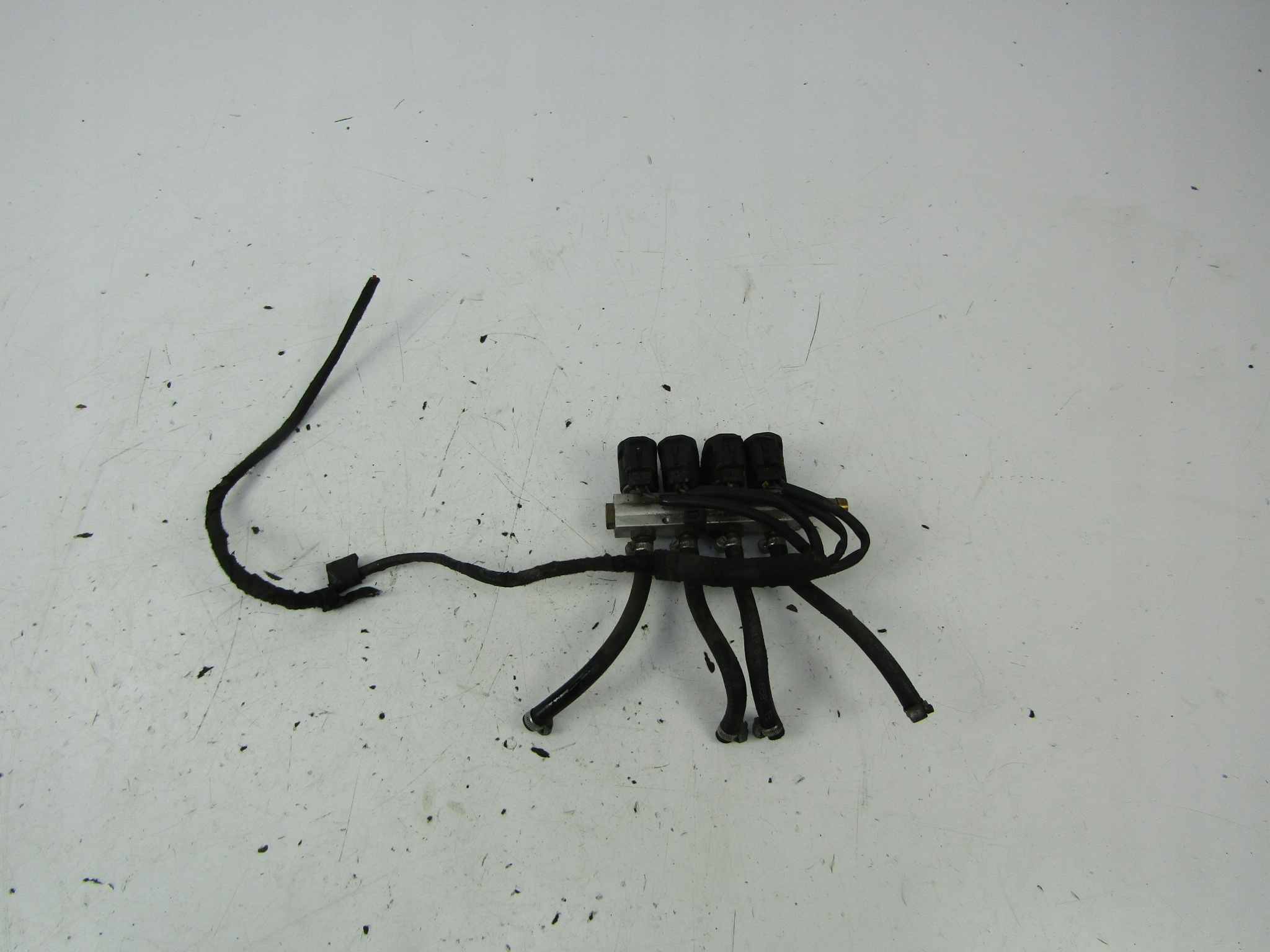 AUDI A4 B5 Multisoupape LPG AK-6-80741 image 5