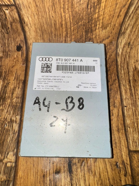 AUDI A4 B8 2.7 Peruutuskameran ohjainmoduuli 8TO907441A
