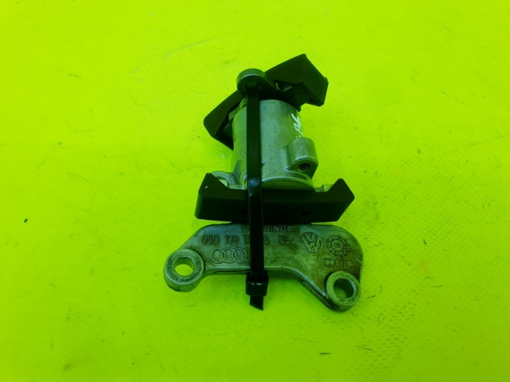 Jakohihnan kiristin Audi A4 B6 B7 A6 C5 2.0 FSI AWA