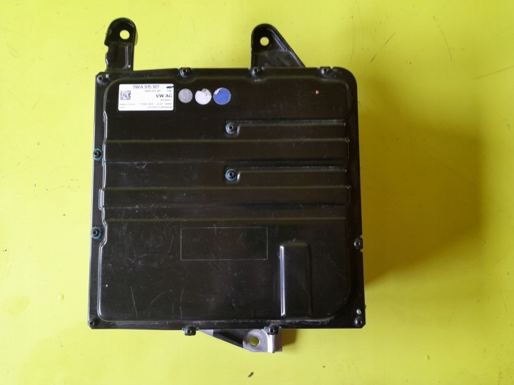 Batería acumulador 5WA915107 Audi A3 8Y 20R